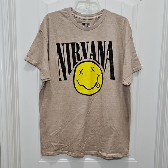 Nirvana Short Sleeve Graphic Band Tee Neutral - Picture 1 of 4